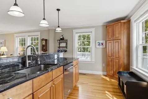 962 Islington Street Portsmouth NH 03801
