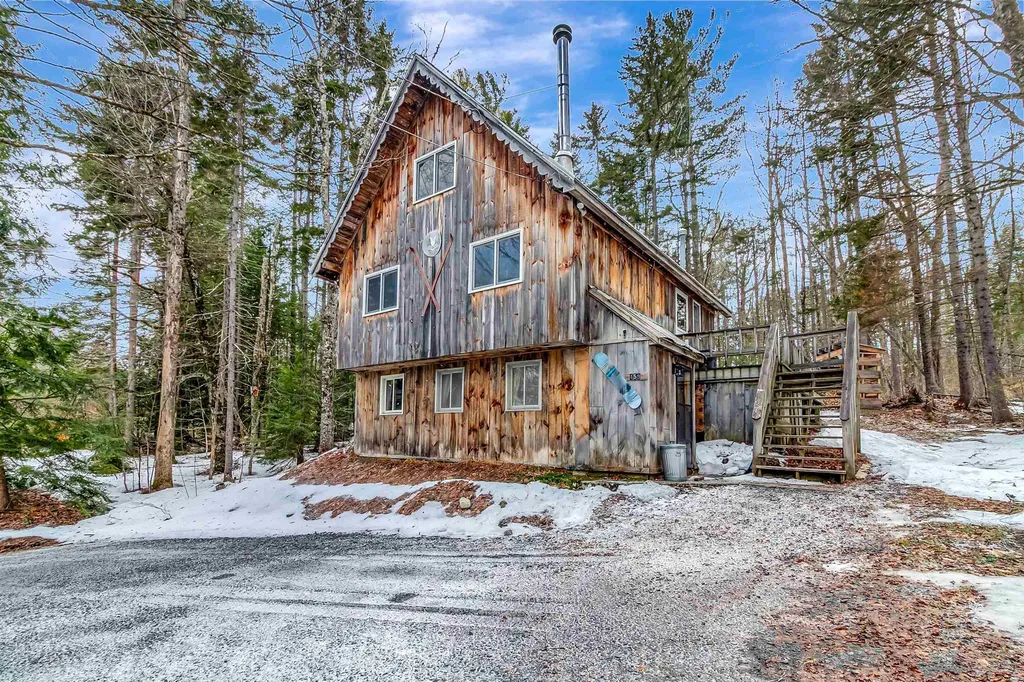 459 Silver Lane Wardsboro VT 05355