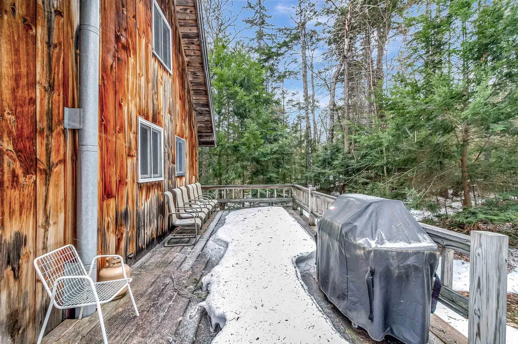 459 Silver Lane Wardsboro VT 05355