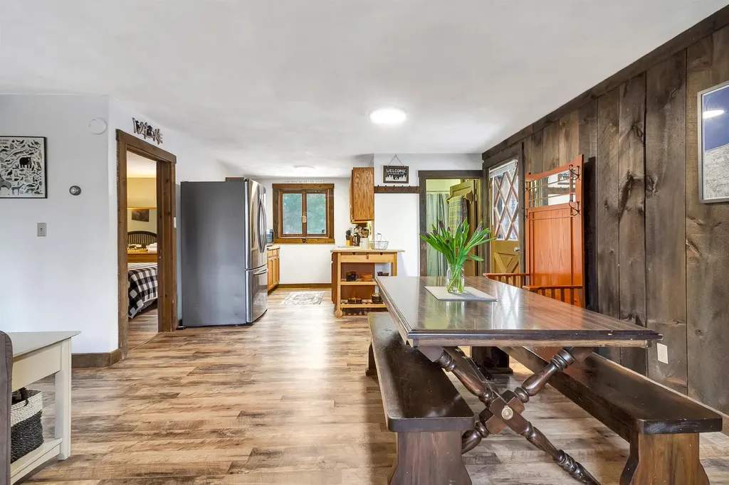 459 Silver Lane Wardsboro VT 05355