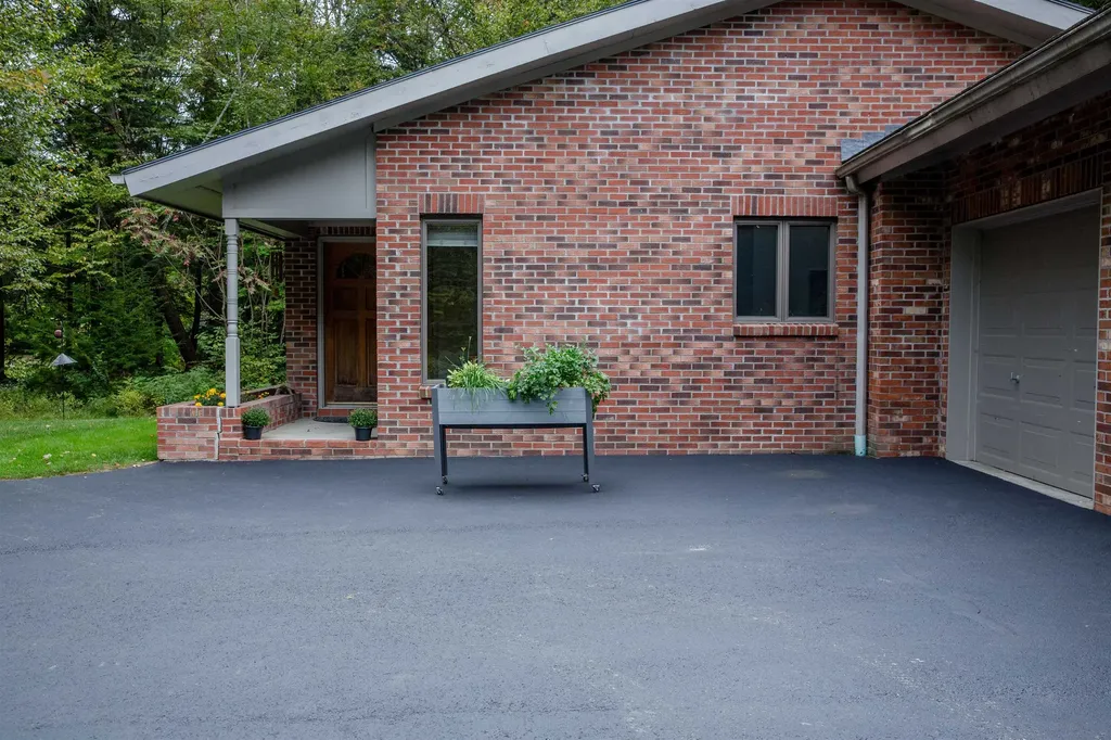 284 Chimney Hill Drive Colchester VT 05446