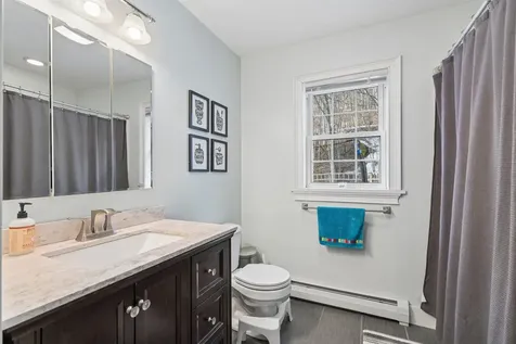 19 Davry Way Woodstock VT 05091