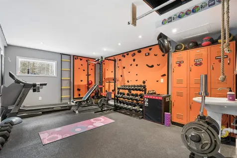 19 Davry Way Woodstock VT 05091