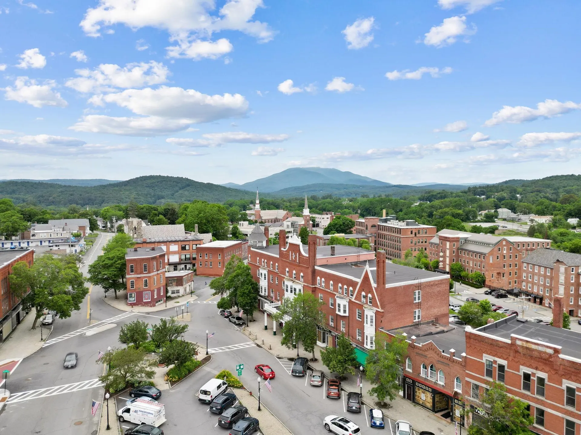 1 Pleasant Street Claremont NH 03743