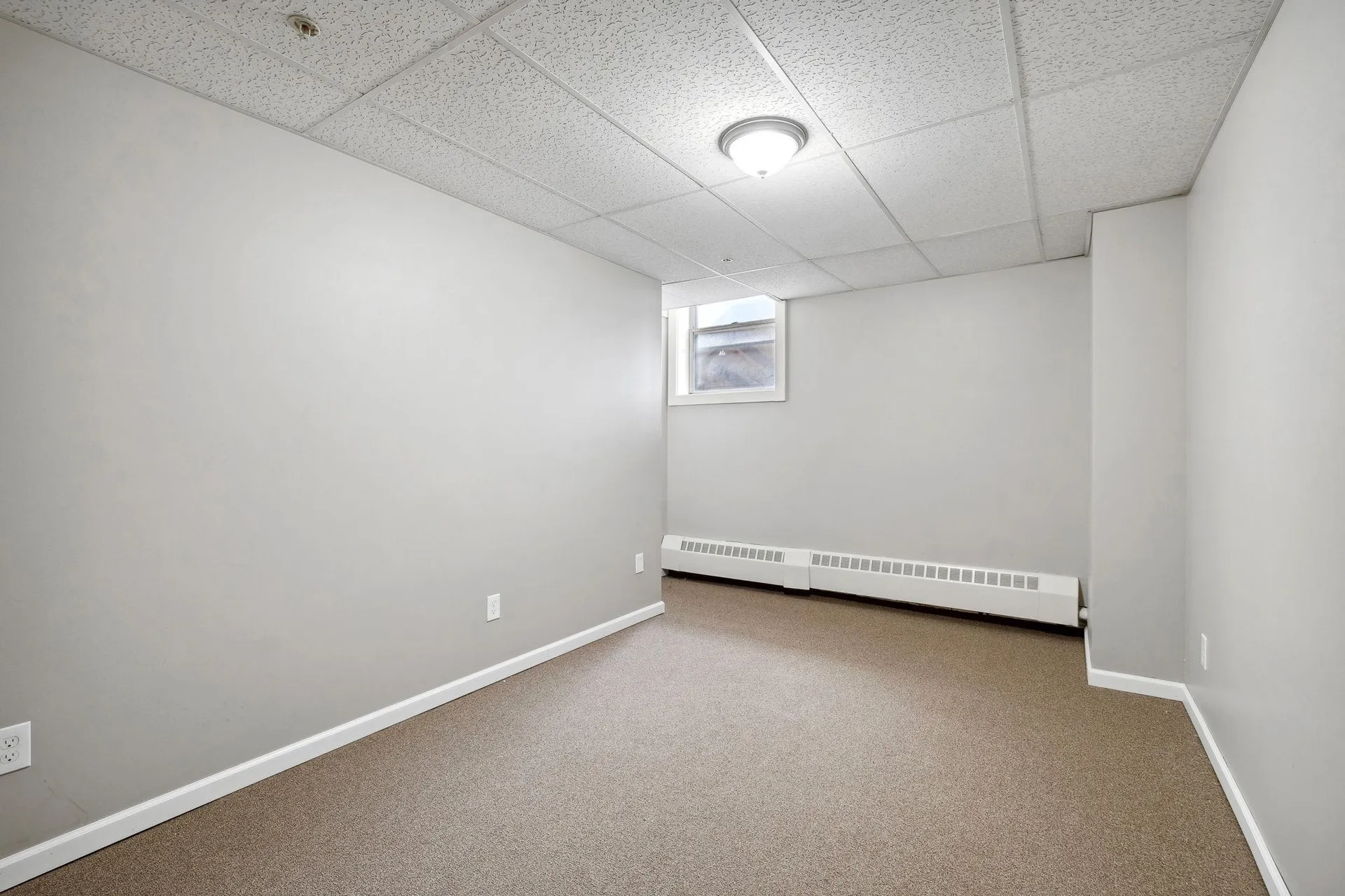 1 Pleasant Street Claremont NH 03743