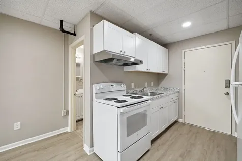 1 Pleasant Street Claremont NH 03743