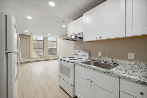 1 Pleasant Street Claremont NH 03743