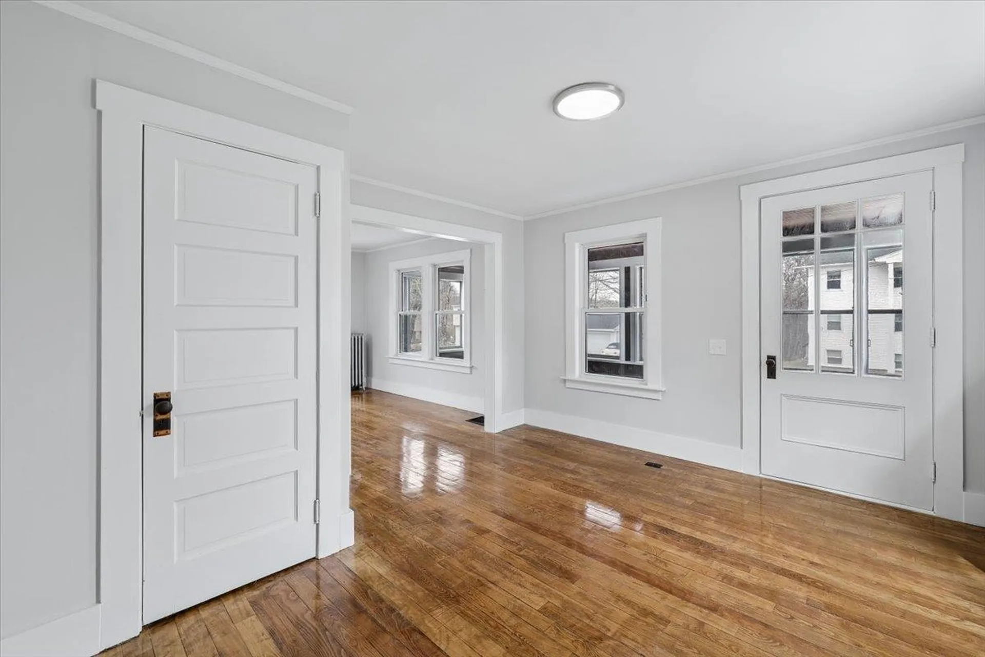 13 Hawthorne Street Plymouth NH 03264