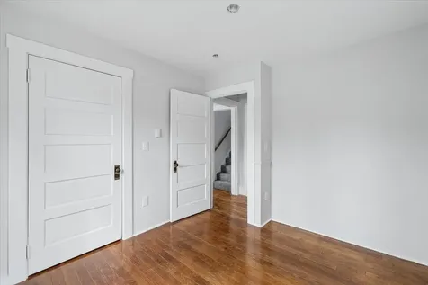 13 Hawthorne Street Plymouth NH 03264