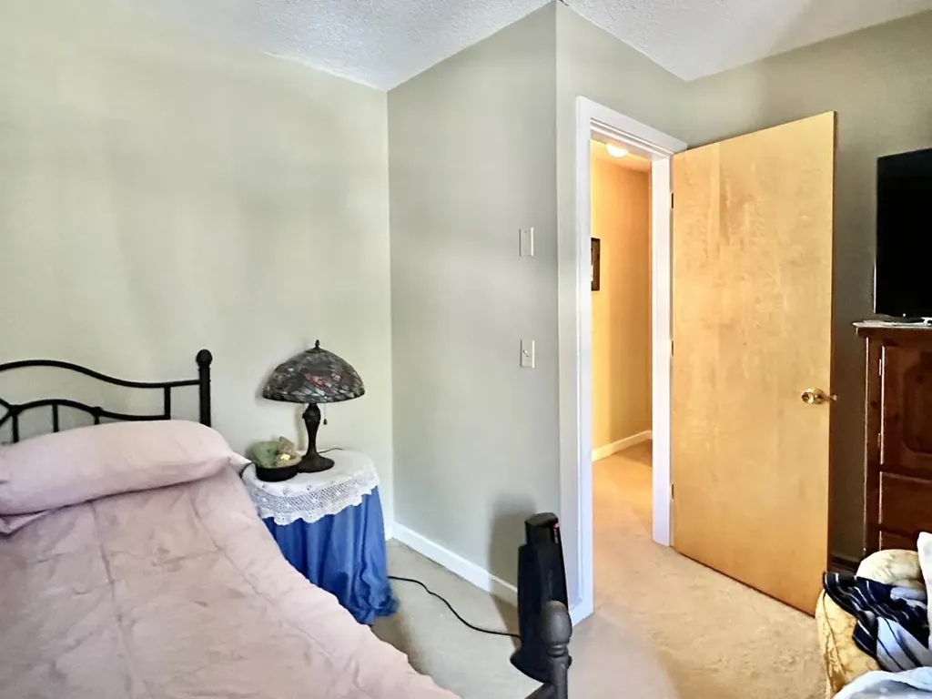 43 Tenney Brook Road Plymouth NH 03264