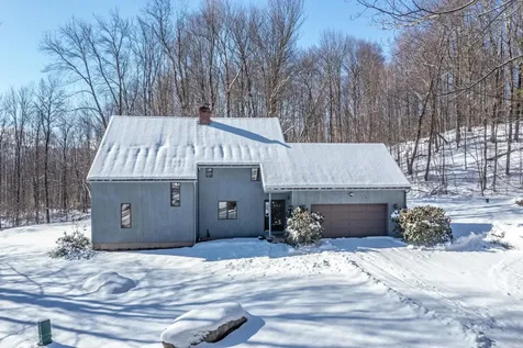 47 Mount Vista Road Underhill VT 05489