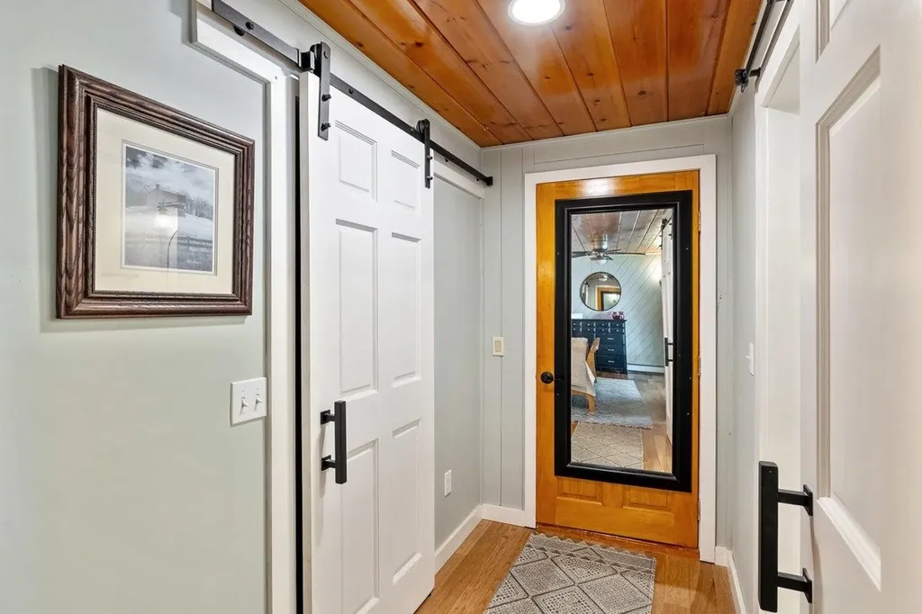 448 Jordan Point Road Isle La Motte VT 05463
