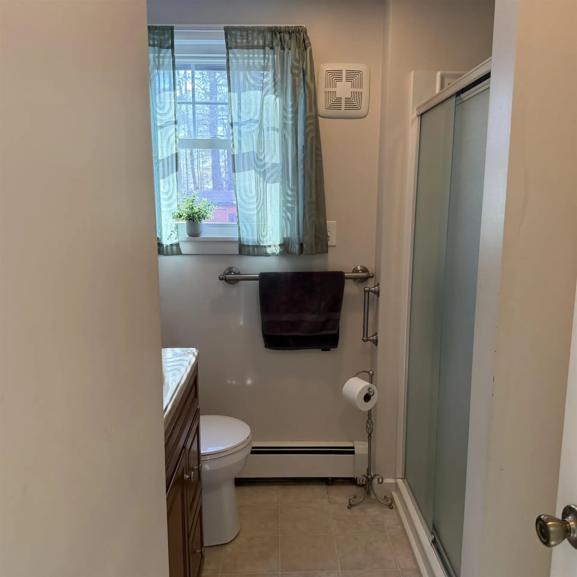 86 Chestnut Hill Road Rochester NH 03867