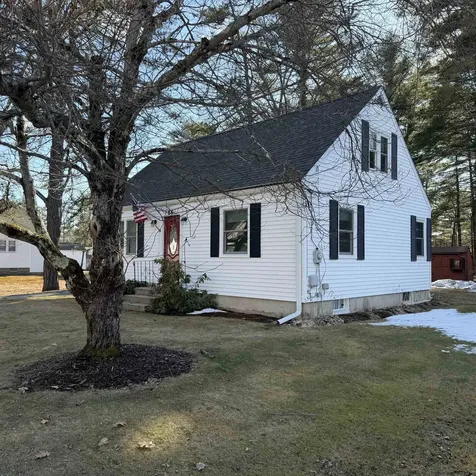 86 Chestnut Hill Road Rochester NH 03867
