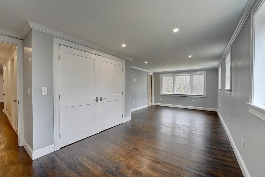 137 Walker Bungalow Road Portsmouth NH 03801