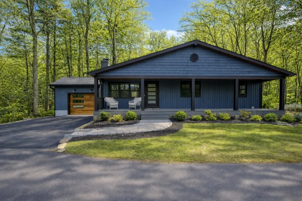 137 Walker Bungalow Road Portsmouth NH 03801