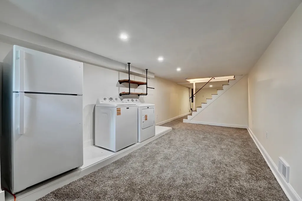 137 Walker Bungalow Road Portsmouth NH 03801