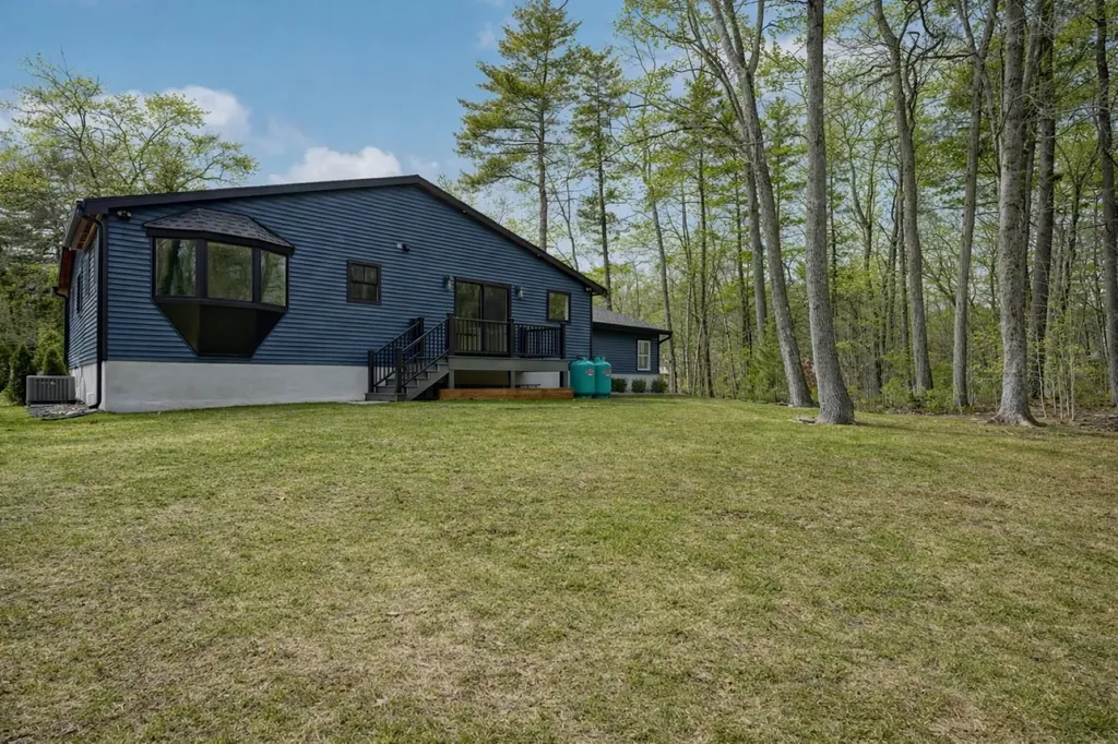 137 Walker Bungalow Road Portsmouth NH 03801