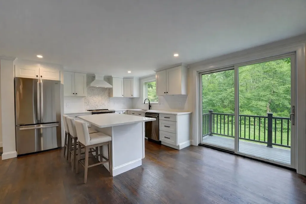 137 Walker Bungalow Road Portsmouth NH 03801