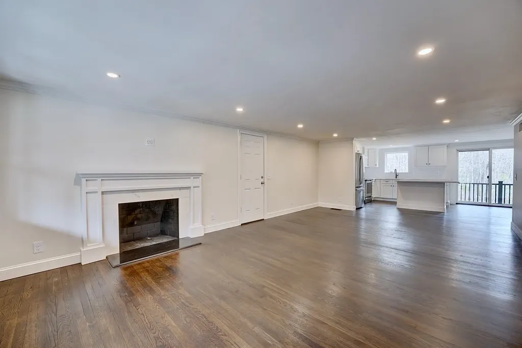 137 Walker Bungalow Road Portsmouth NH 03801