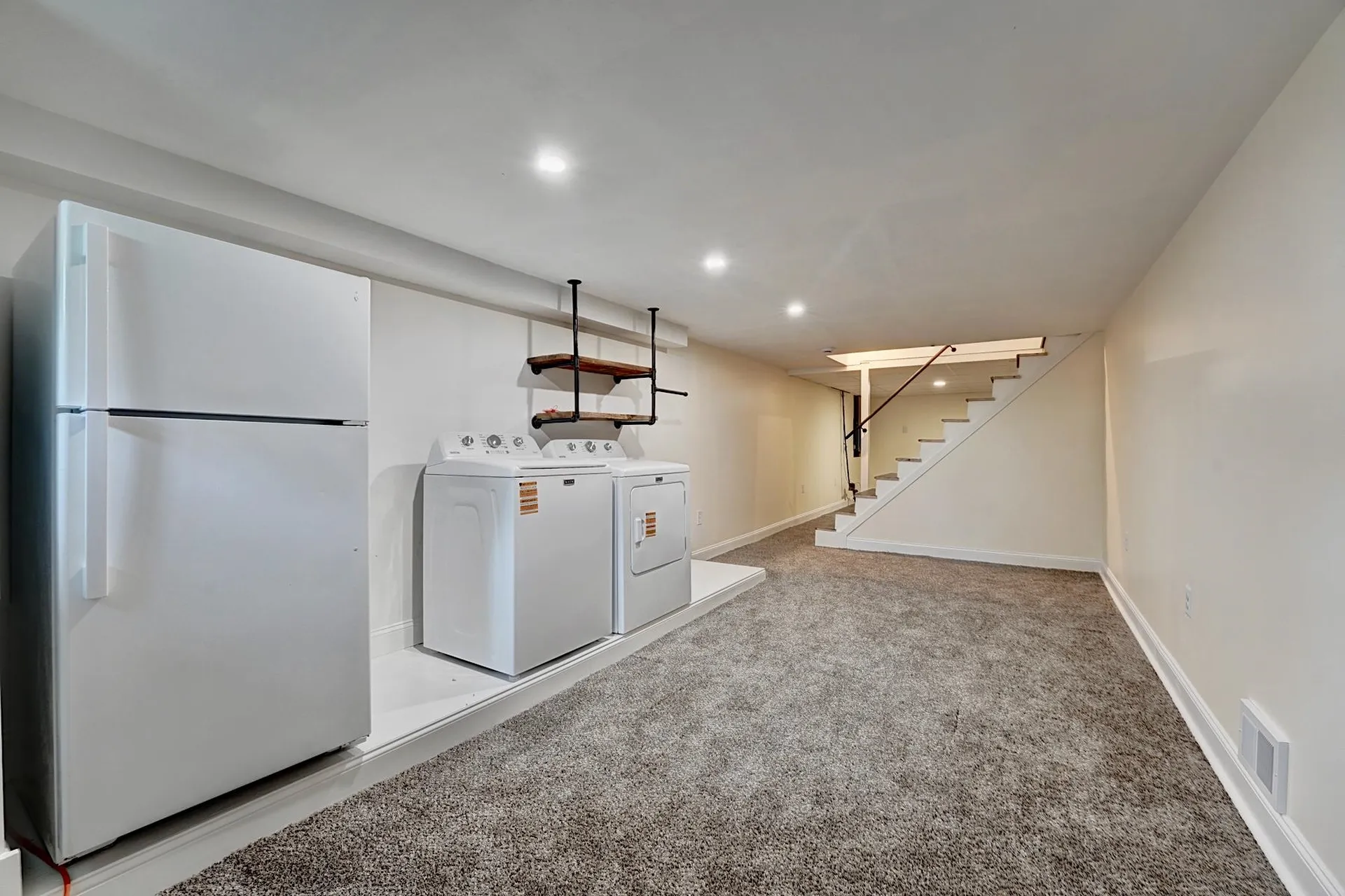 137 Walker Bungalow Road Portsmouth NH 03801