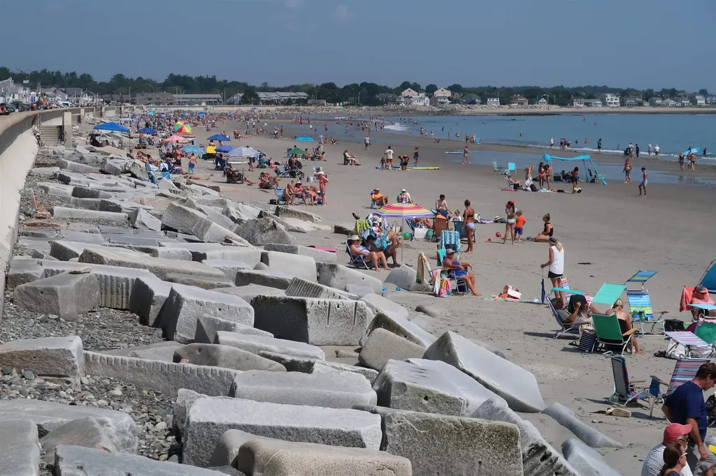 68 Kings Highway Hampton NH 03842