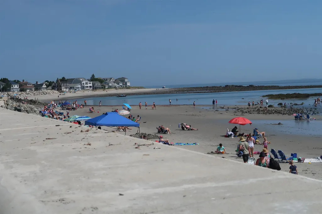 68 Kings Highway Hampton NH 03842