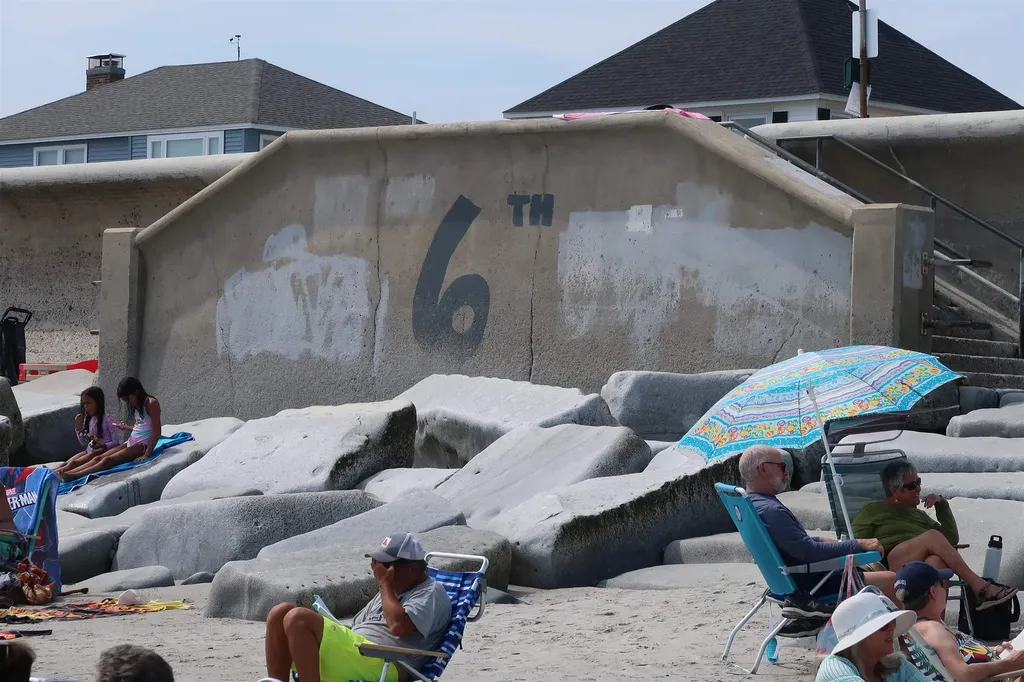 68 Kings Highway Hampton NH 03842