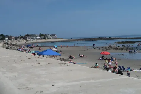 68 Kings Highway Hampton NH 03842