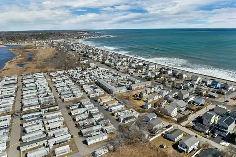 68 Kings Highway Hampton NH 03842