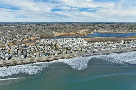 68 Kings Highway Hampton NH 03842