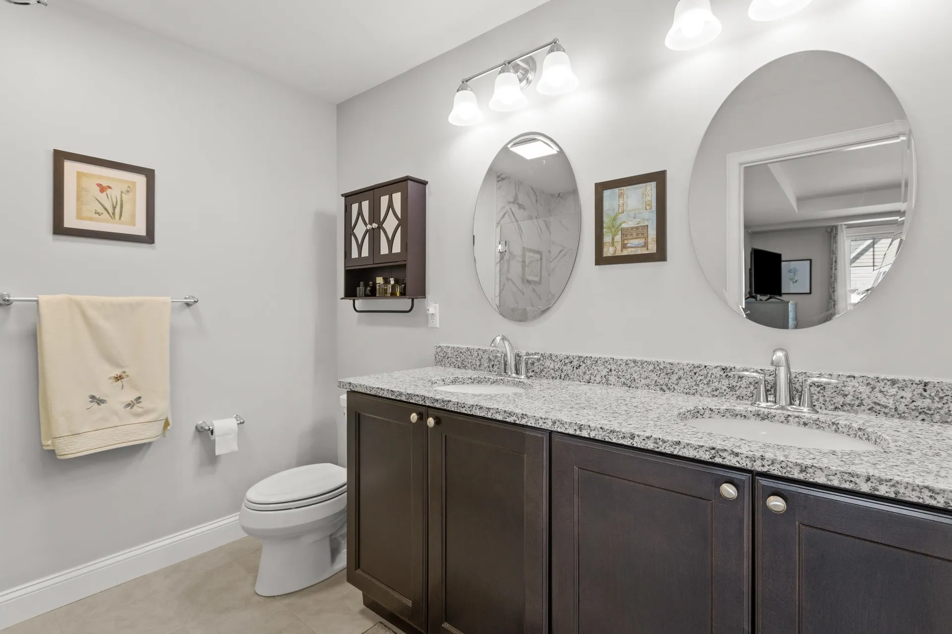 14 Manor Drive Hooksett NH 03106