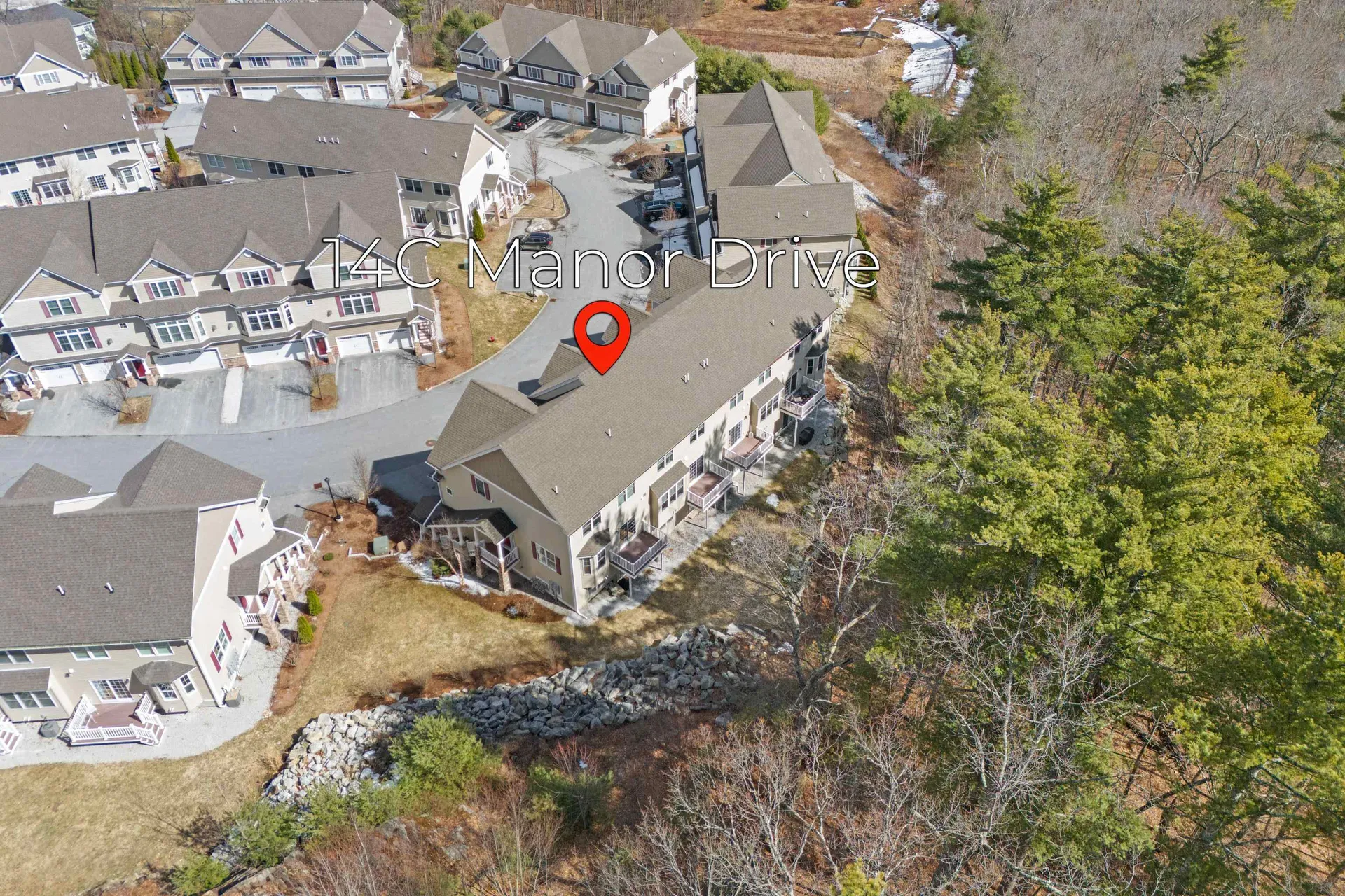 14 Manor Drive Hooksett NH 03106
