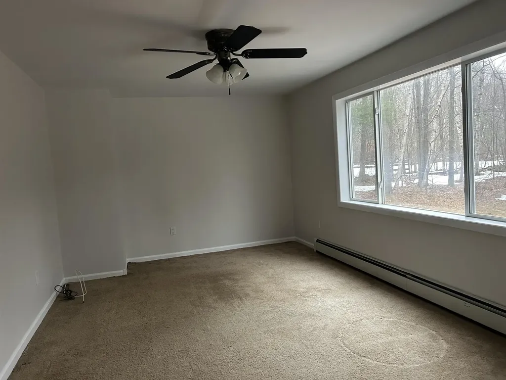 23R Pingree Hill Road Derry NH 03038