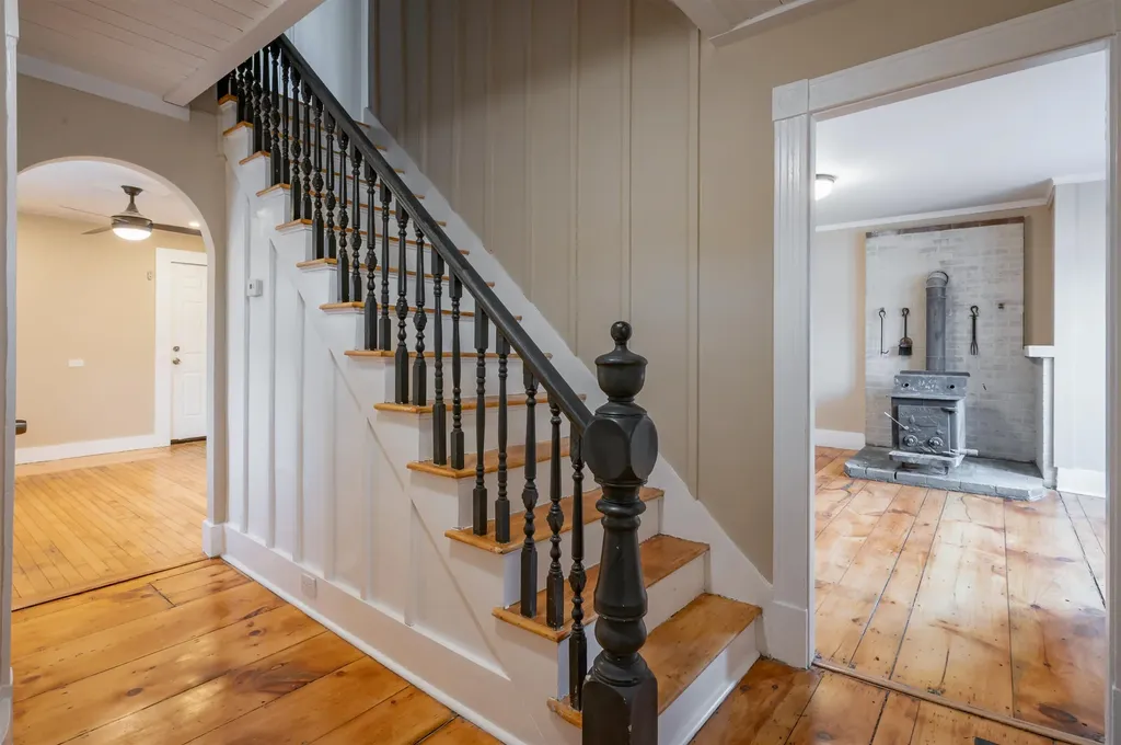 46 Depot Street Belmont NH 03220