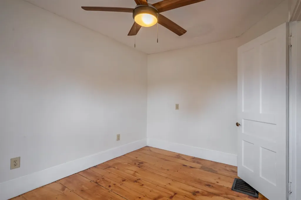 46 Depot Street Belmont NH 03220