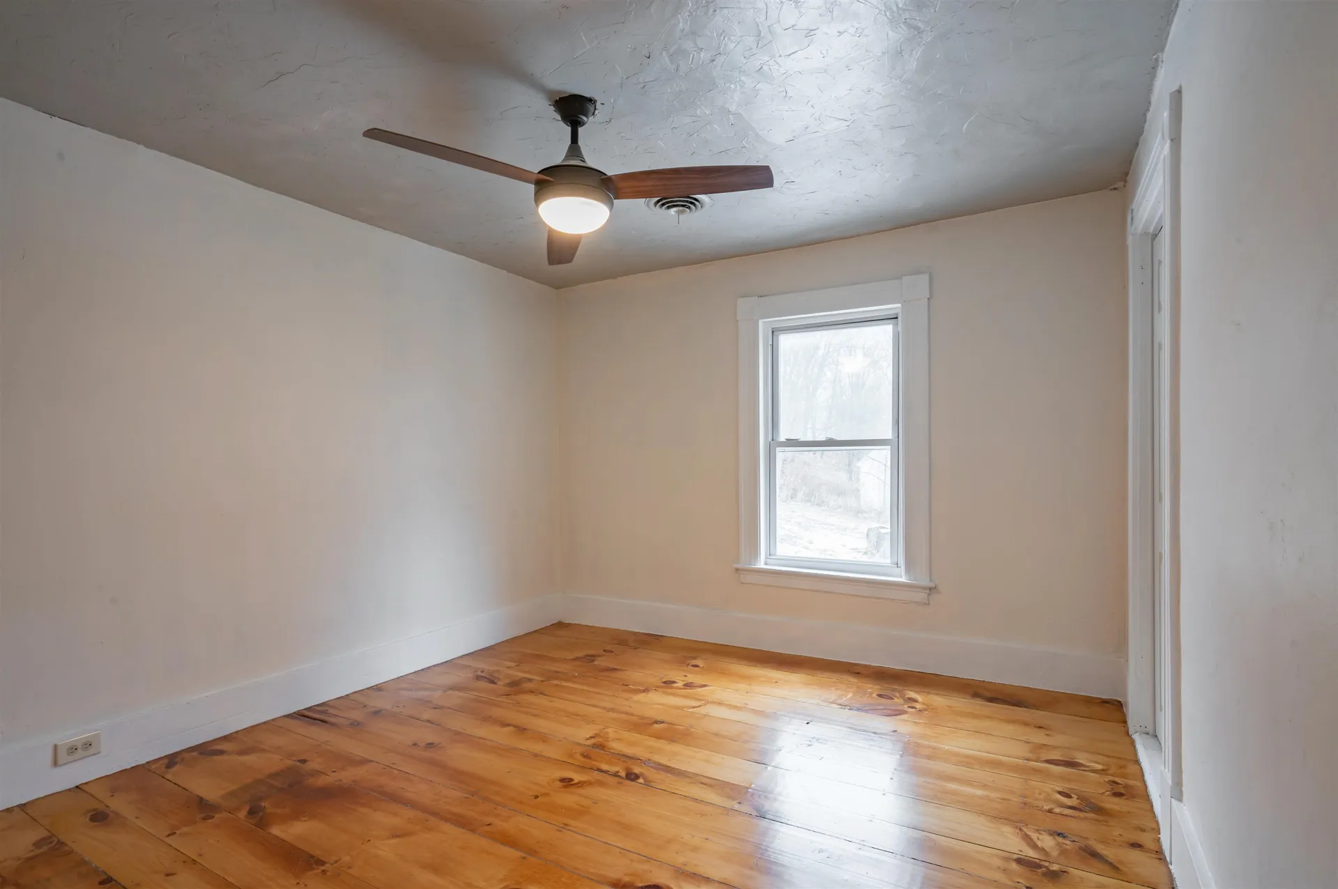 46 Depot Street Belmont NH 03220