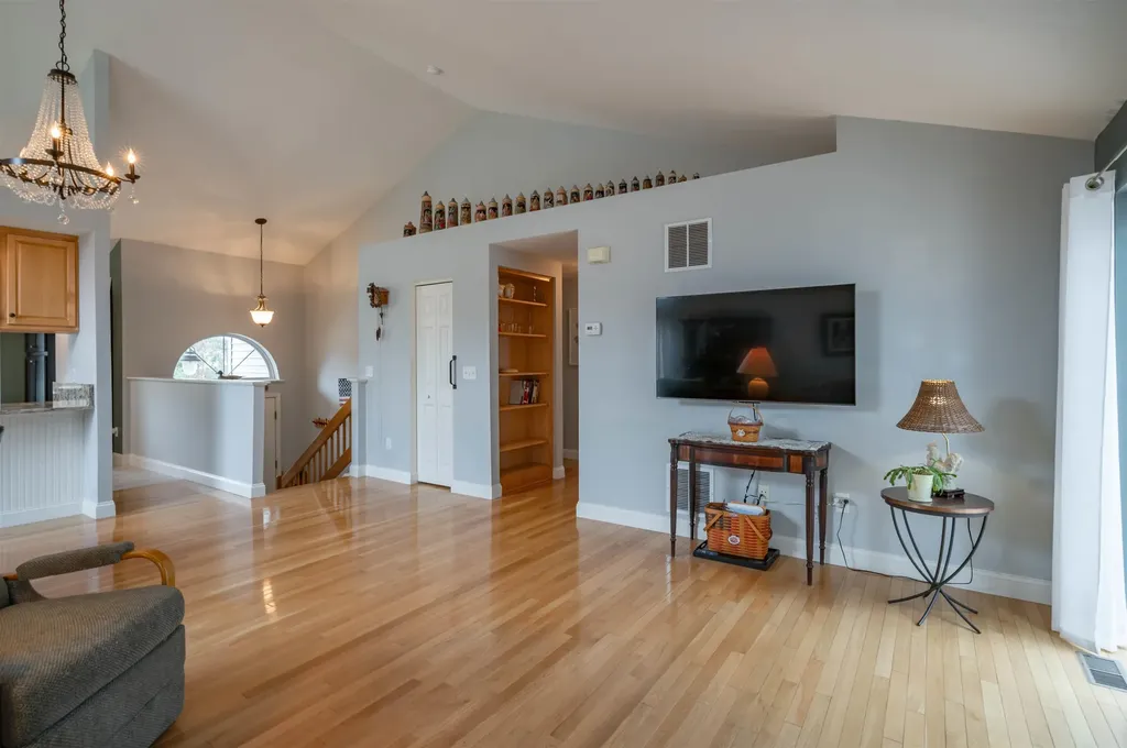 11 Blueberry Lane East Kingston NH 03827