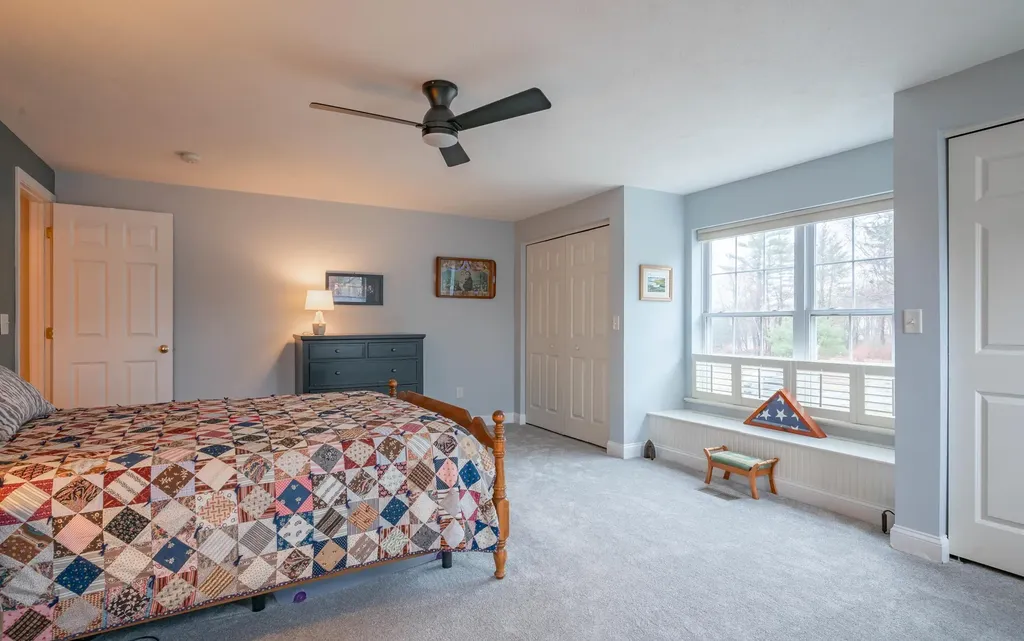11 Blueberry Lane East Kingston NH 03827