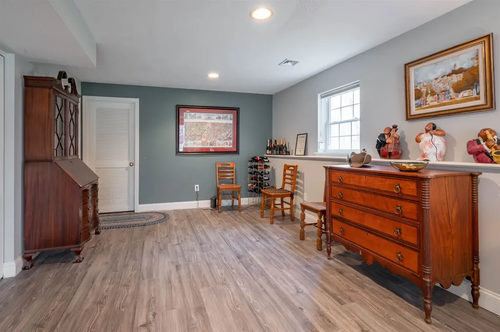 11 Blueberry Lane East Kingston NH 03827