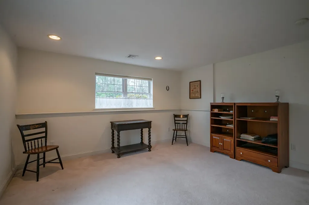 11 Blueberry Lane East Kingston NH 03827