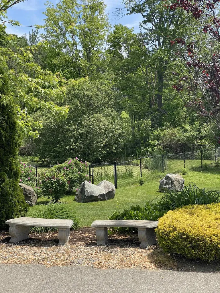 11 Blueberry Lane East Kingston NH 03827