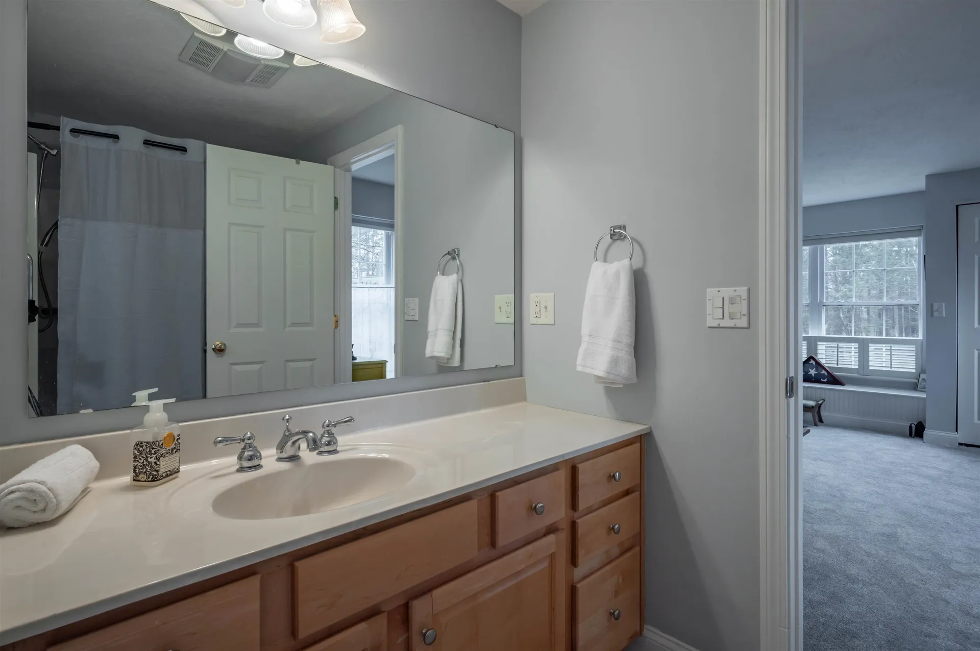 11 Blueberry Lane East Kingston NH 03827
