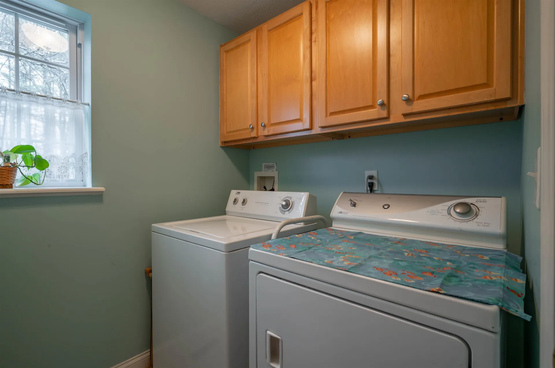 11 Blueberry Lane East Kingston NH 03827