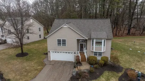 11 Blueberry Lane East Kingston NH 03827