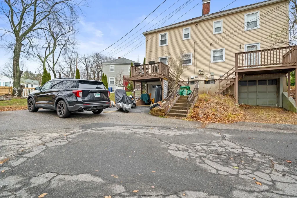 88 Harold Street Manchester NH 03104
