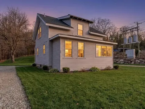 82 Howard Street Winchester NH 03470