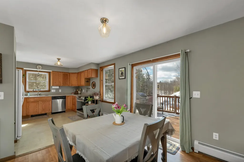 487 Shackford Corner Road Barnstead NH 03225