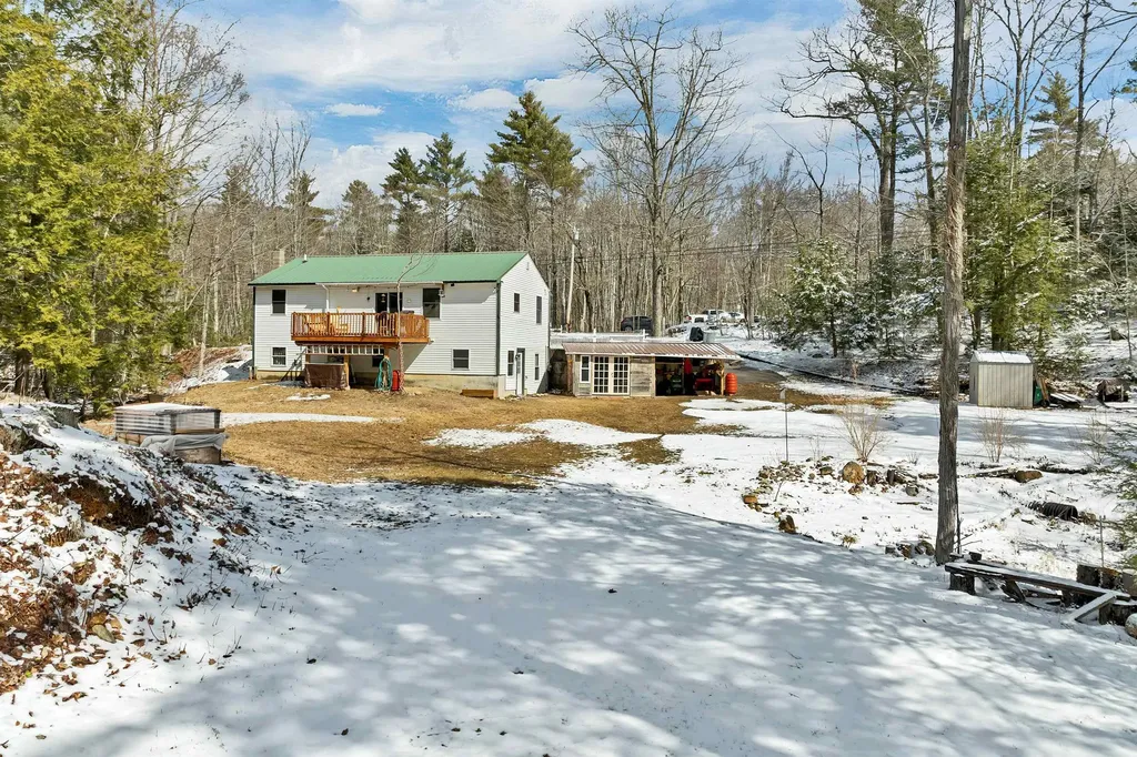 487 Shackford Corner Road Barnstead NH 03225