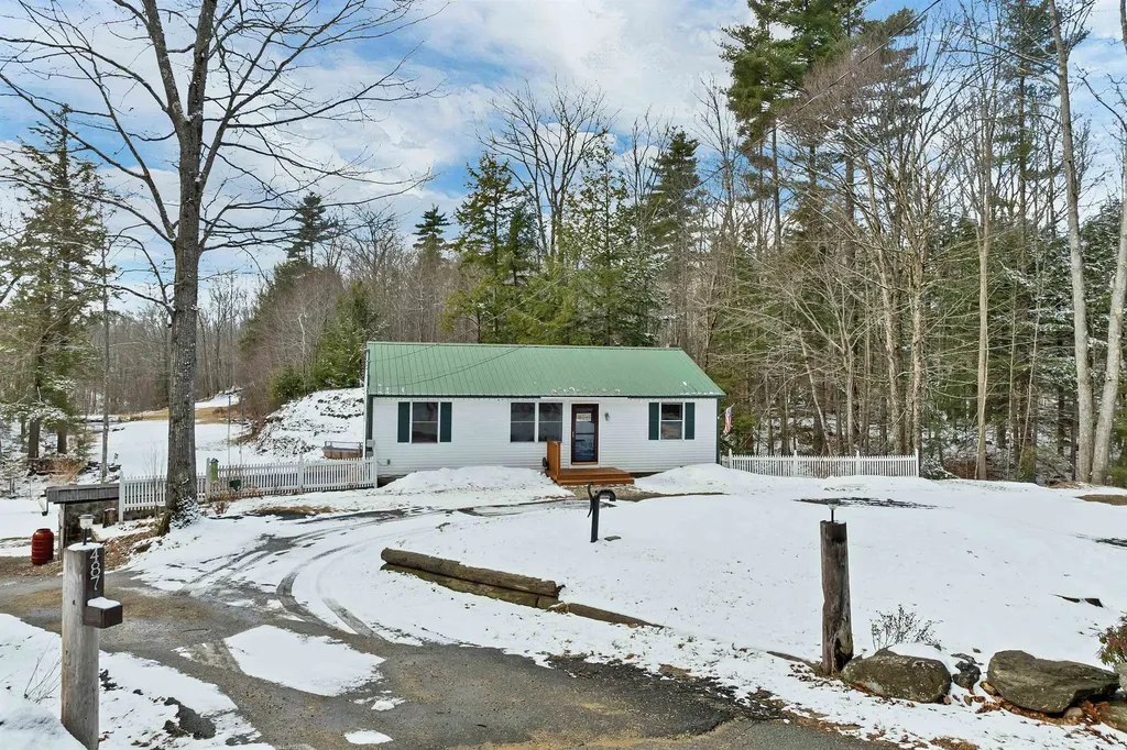 487 Shackford Corner Road Barnstead NH 03225